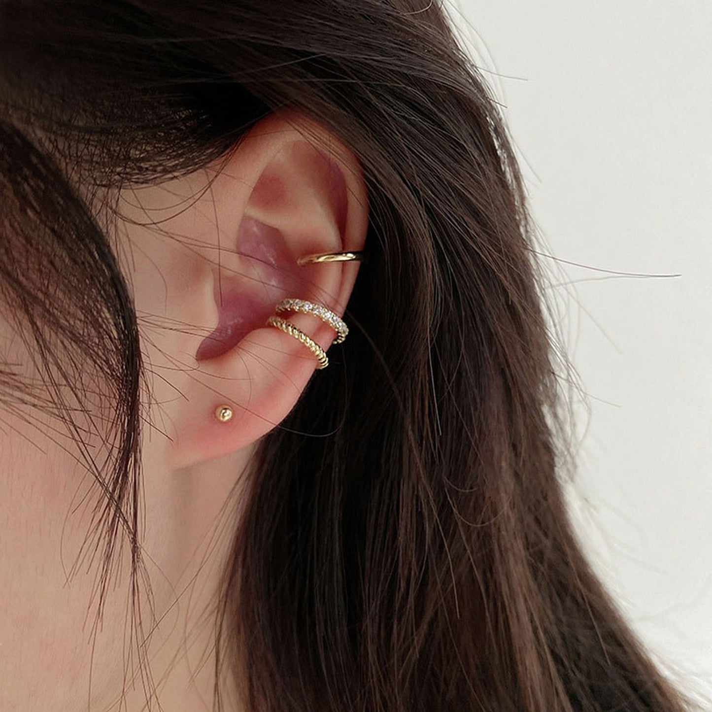 Effortless Elegance: Women's Non-Piercing Gold Ear Cuff Earrings | Ace of Craft