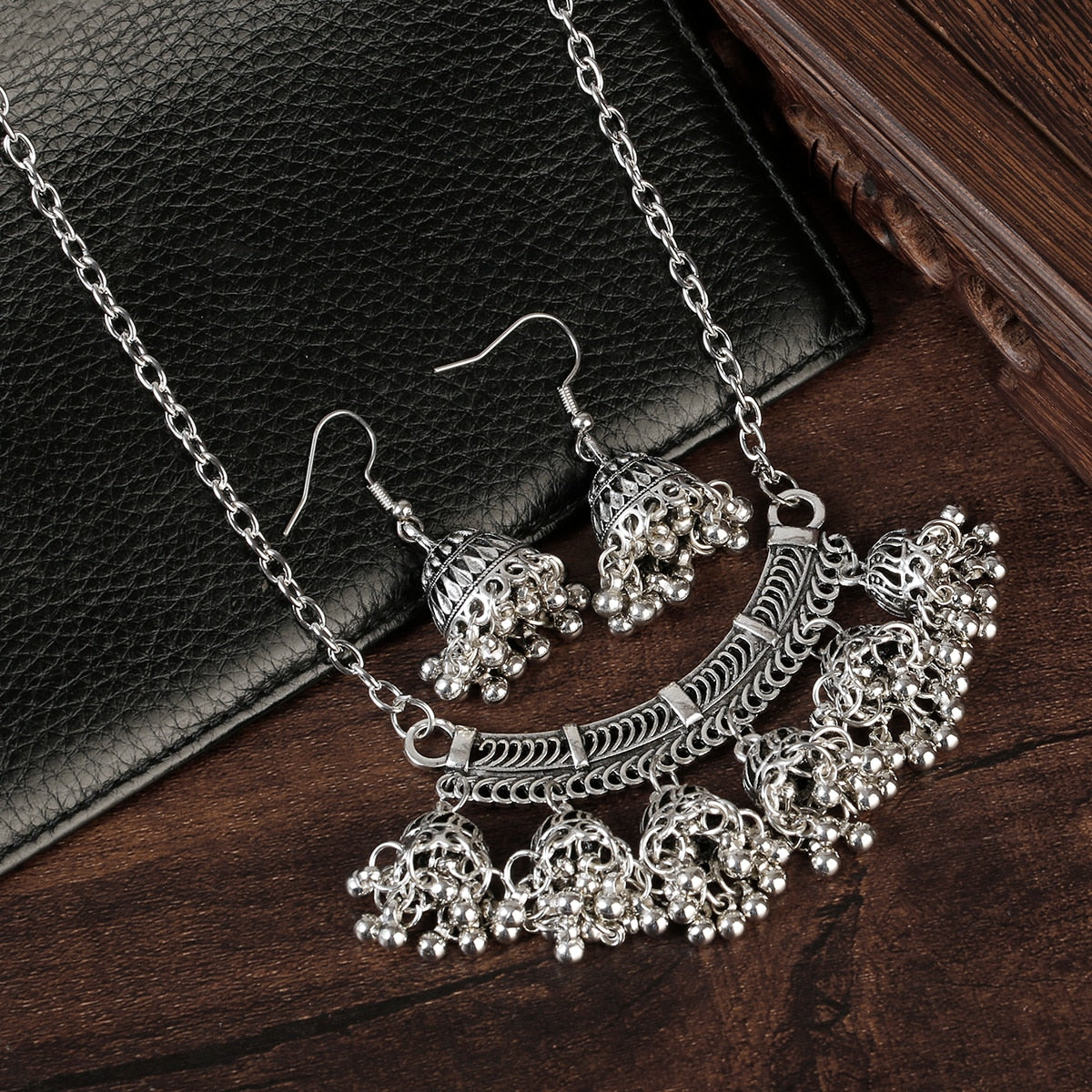 Retro Jewelry Set: Ethnic Charm | Ace of Craft