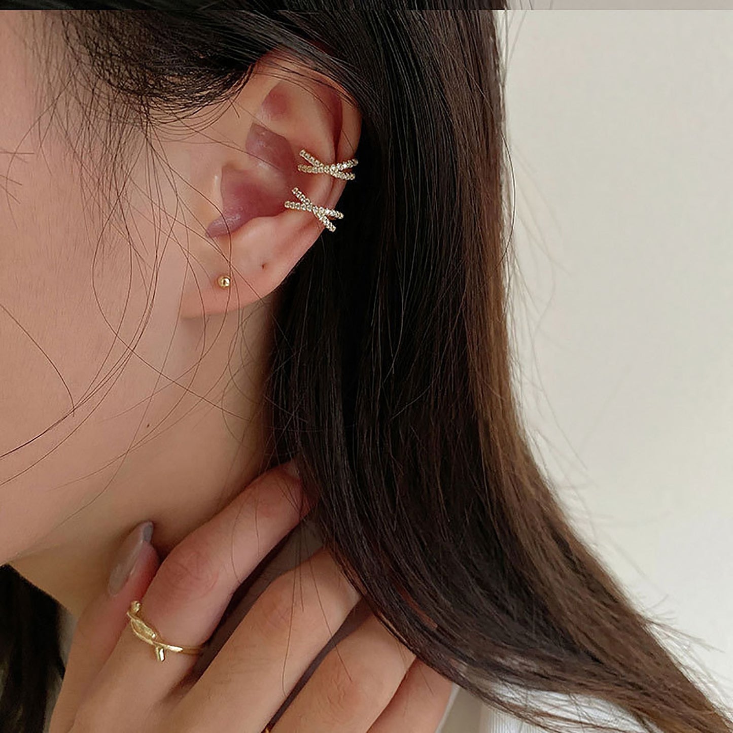 Effortless Elegance: Women's Non-Piercing Gold Ear Cuff Earrings | Ace of Craft