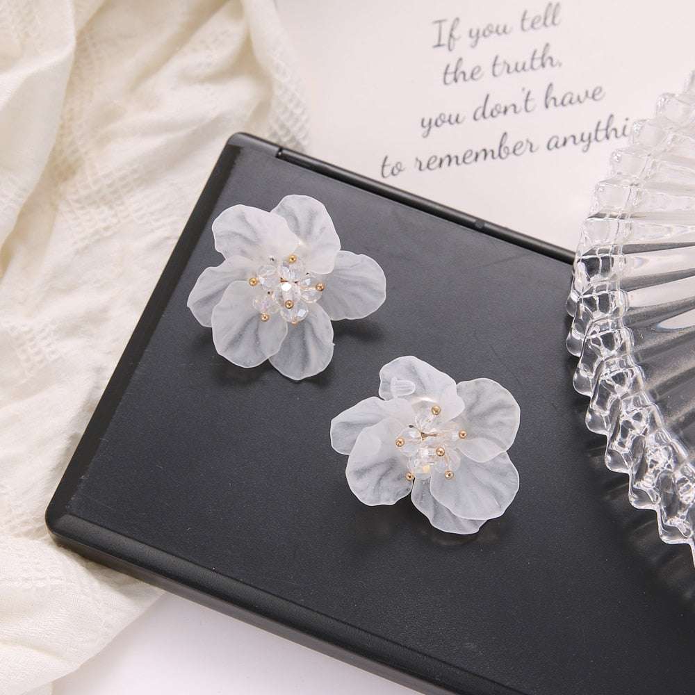 Stunning Bohemian Flower Earrings - Fashionable Statement Jewelry