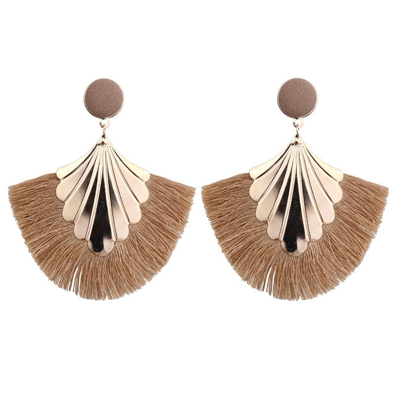 Boho Chic Fan Tassel Earrings: Vintage Statement Style