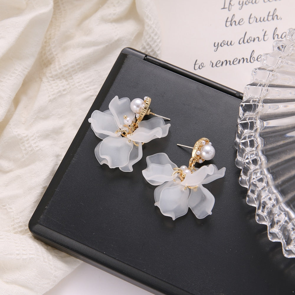 Stunning Bohemian Flower Earrings - Fashionable Statement Jewelry