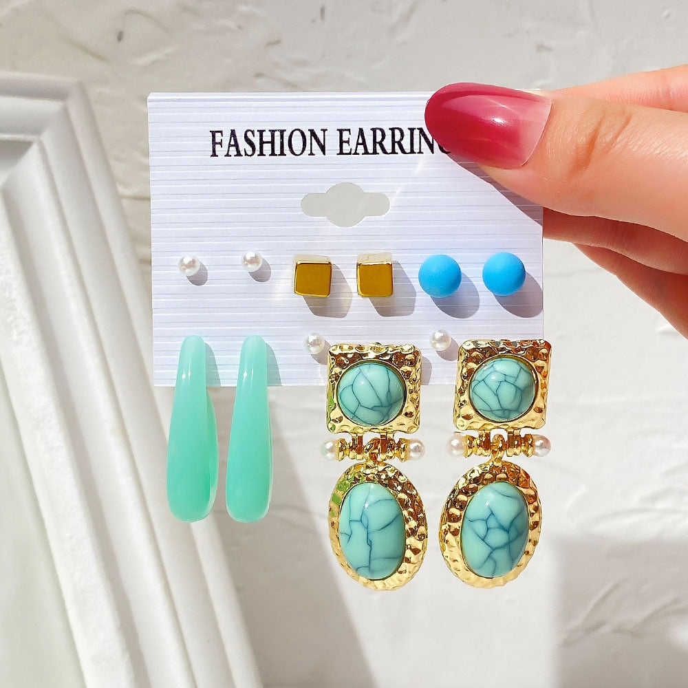 Trendy Acrylic Chain Earrings: Vibrant Resin Tassel Drops