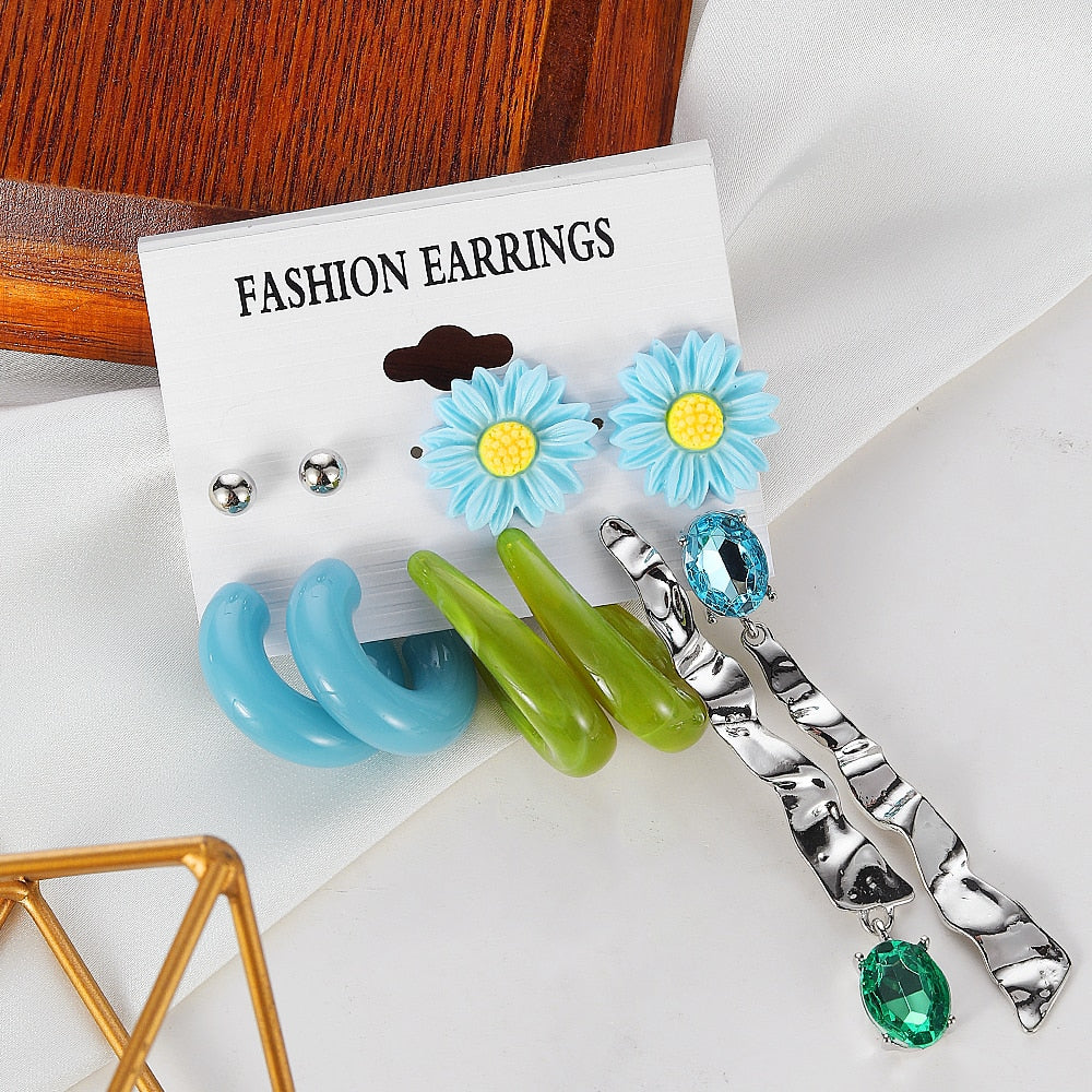 Trendy Acrylic Chain Earrings: Vibrant Resin Tassel Drops