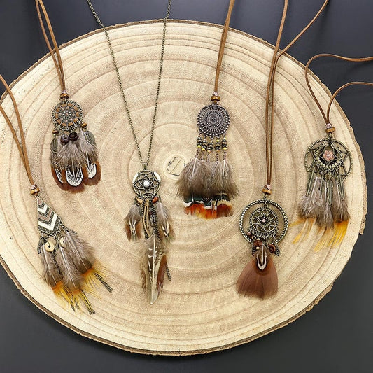 Bohemian Elegance: Ethnic Feather Dreamcatcher-Inspired Accessories for Women